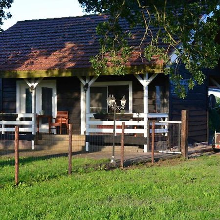 Ferienhaus Grafenland Dersum 外观 照片